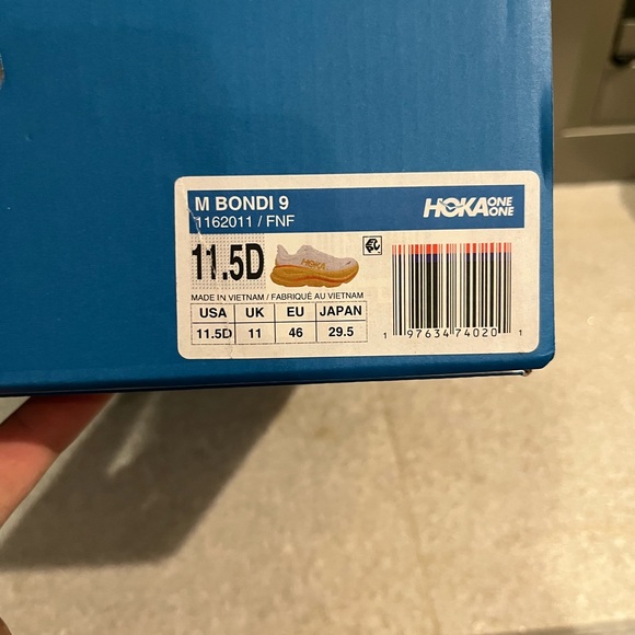 New!! Hoka men's bondi 9 sneakers - Picture 5 of 6